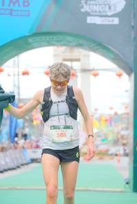 BIB: 501
                            <button type="button" onclick="openModal(21762088)" class="btn btn-primary btn-sm float-right btn-popup" data-toggle="modal" data-target=".modal-high-quality">
                        <i class="fas fa-shopping-cart"></i> Add to Cart
                    </button>
                                            <button type="button" onclick="isThisMe(21762088, true)" class="btn btn-success btn-sm float-right btn-popup btn-isme hidden" data-toggle="tooltip" data-placement="bottom" title="นี่คือรูปของคุณใช่ไหม คลิกที่นี่เพื่อเอาเข้าอัลบั้ม">
                        <i class="fas fa-plus"></i> Add to album
                    </button>
                    <button type="button" onclick="isThisMe(21762088, false)" class="btn btn-warning btn-sm float-right btn-popup btn-isnotme hidden">
                        <i class="fas fa-ban"></i> Remove from album
                    </button>